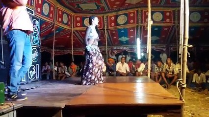 छलकता हमरो जवनी ऐ राजा। bhojpuri areksta live