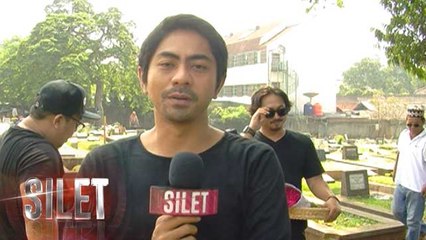 Diaz Ardiawan Nyekar ke Makam Almarhum Kakek dan Nenek - Silet 27 Mei 2017