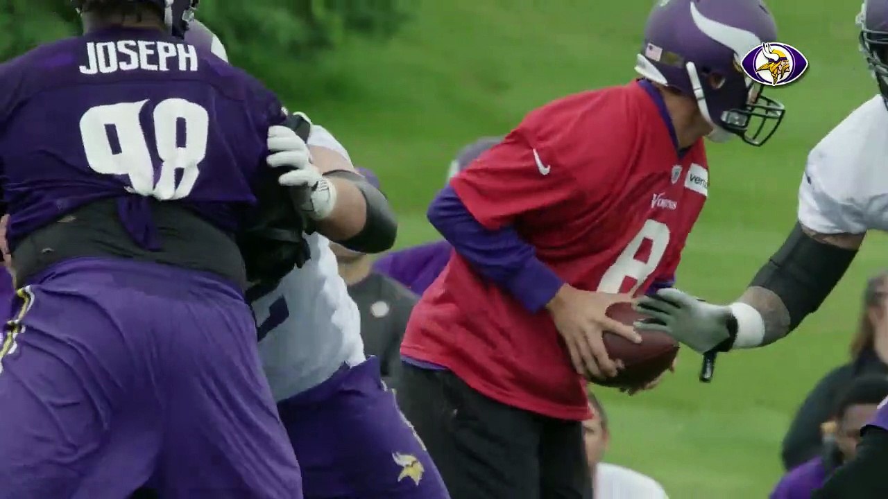 Slow-Mo Highlight: Bradford Goes Deep To Treadwell
