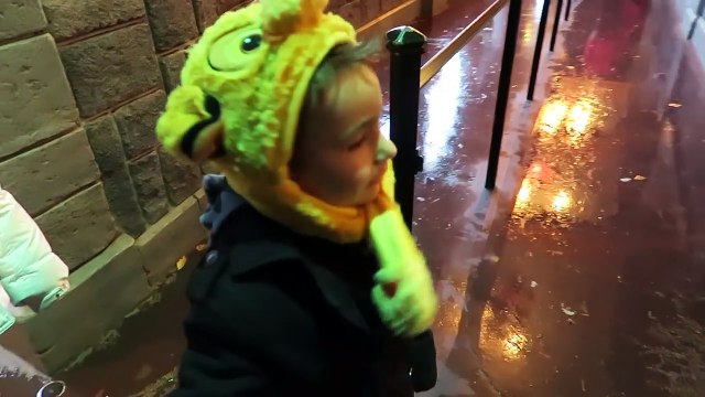 VLOG - ATTRACTIONS MAGIQUES - Peter Pan, Pinocchio & Blanche-Neige - Disneyland Paris