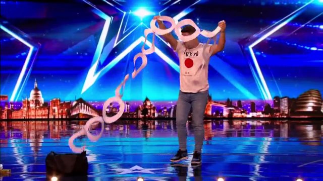 Adam Keeler Brings Song s Lyrics to Life .... Britain's Got Talent