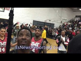 Singer forgets the words of National Anthem floyd mayweather saves the day!  - EsNews Boxing