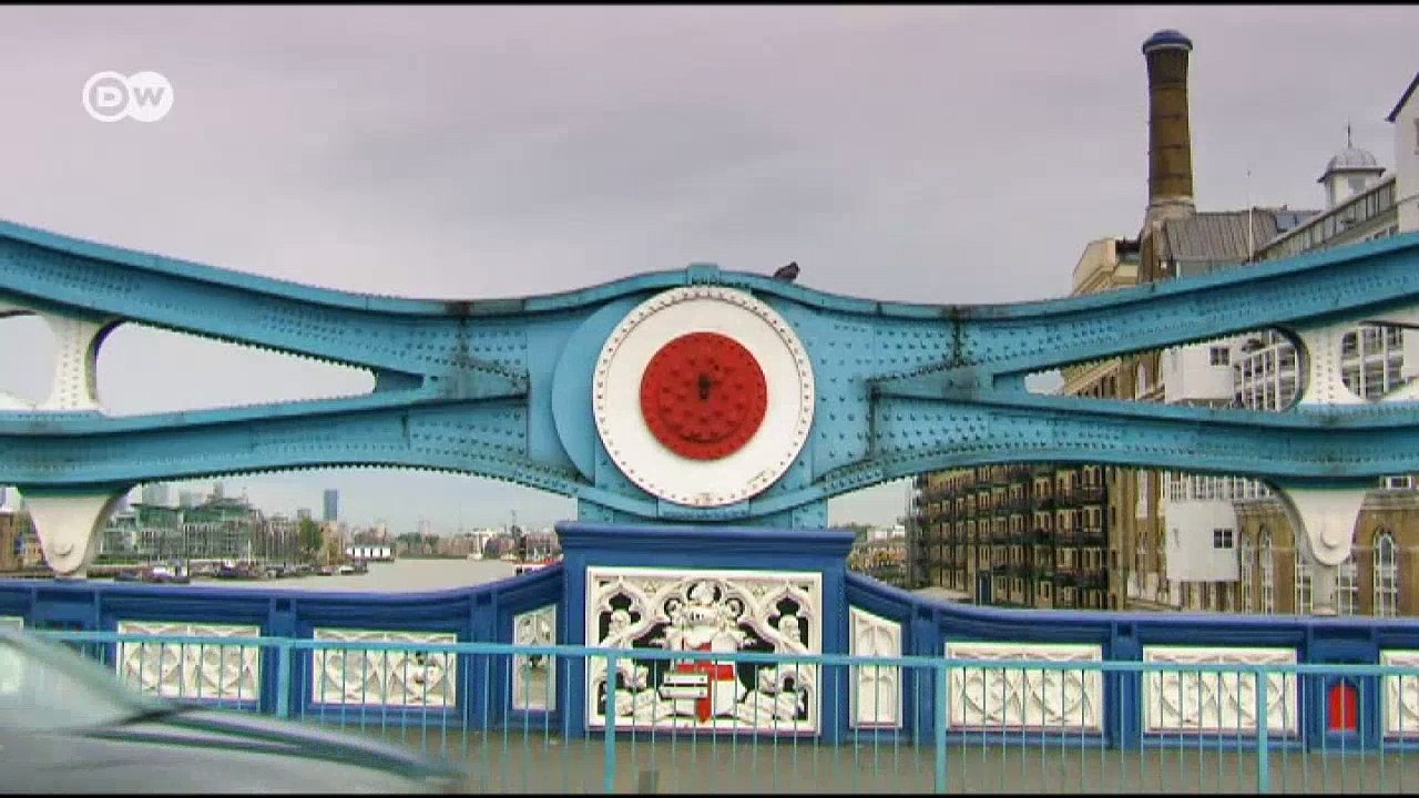 Blick auf die londoner tower bridge | euromaxx