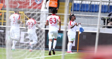 Süper Lig'de Antalyaspor Deplasmanda Kasımpaşa'yı 3-0 Yendi