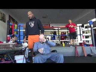 one boxing stars who says he will never talk trash EsNews Boxing