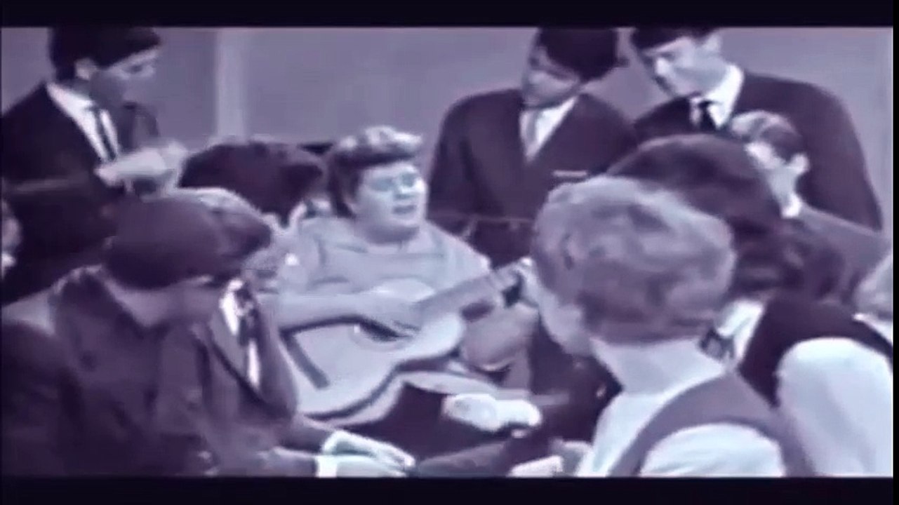 COLETTE  MAGNY ST JAMES INFIRMARY EXTRAIT DU PETIT CONSERVATOIRE DE LA CHANSON DE MIREILLE