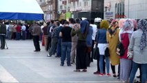 Diyarbakır'da 8 Ayrı Noktada Kurulan Iftar Çadırında Binlerce Kişi Iftar Yemeği Yedi