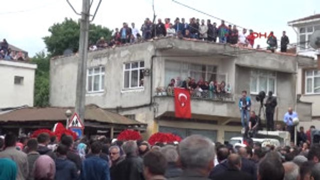 Samsun Şehit Uzman Çavuş Özdemir, Baba Ocağında Son Yolculuğuna Uğurlandı-2