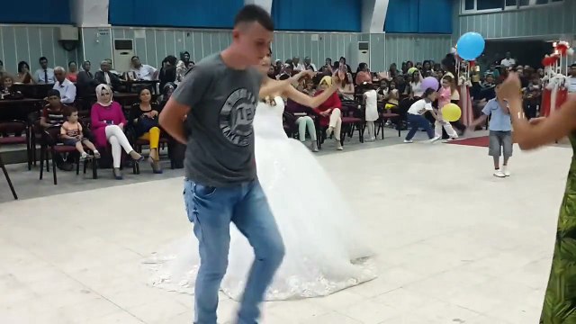 Erik Dalını Muhteşem Oynayan Gelin -DÜĞÜN HAVASI BOYLE OYNANIR