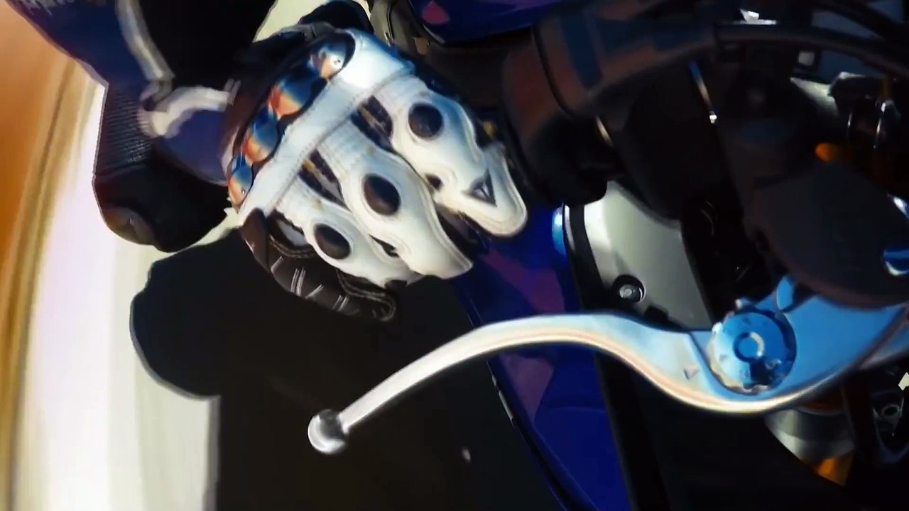 Edited version of the Yamaha R6 and R1 Promo videos. Hit the Like button if you want more