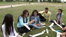 Işitme Engelli Öğrencilerin Model Uçak Yapma Sevinci