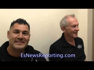 in the locker room before the fights RGBA - EsNews Boxing