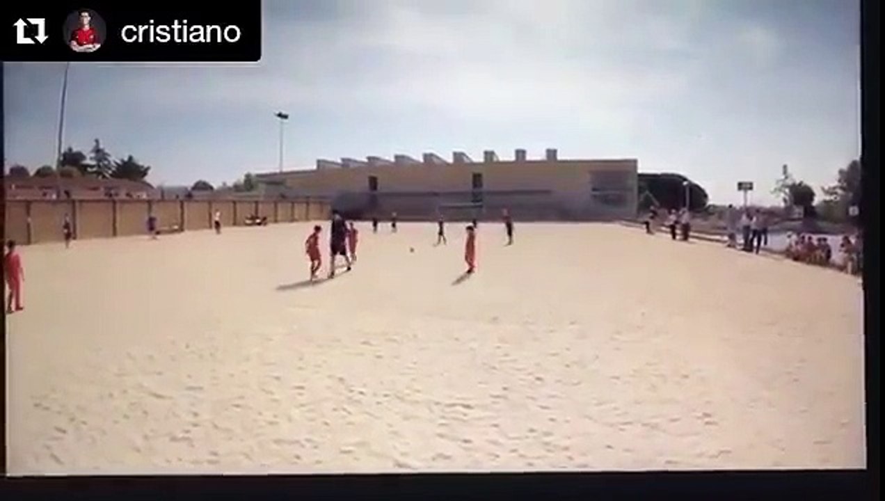 Le coup-franc monstrueux signé Ronaldo junior !