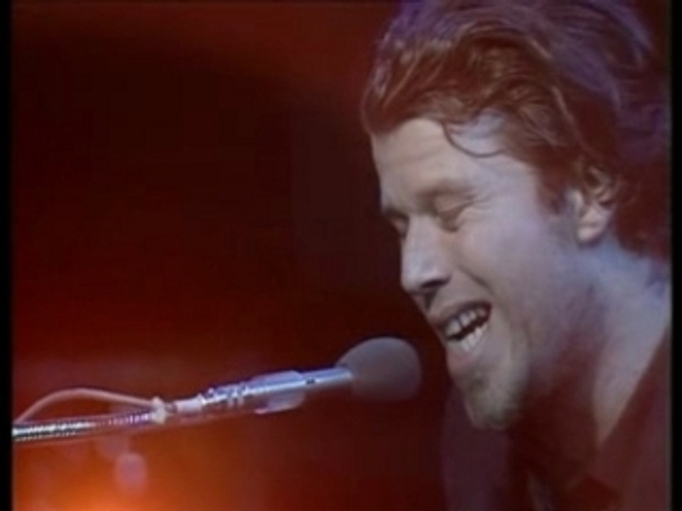 Tom waits  waltzing matilda tom traubert's blue...