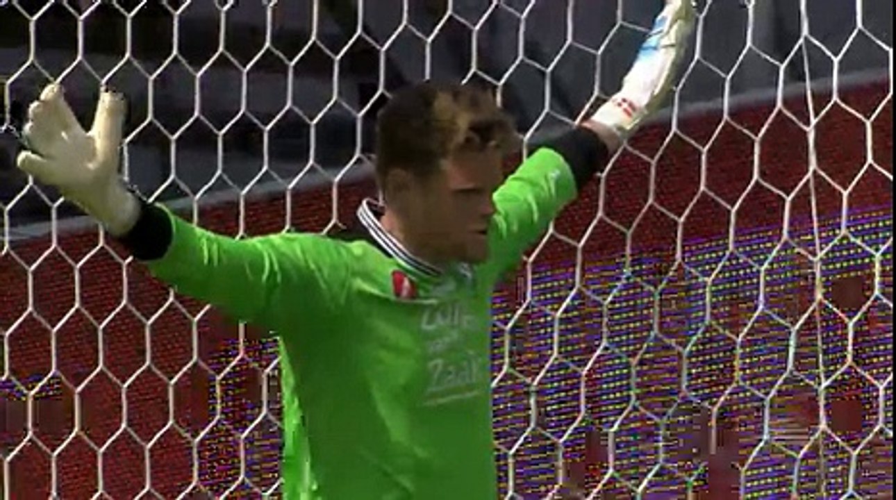Utrecht - AZ Alkmaar penalty 9