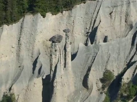 Circuit Cheminées de Fées-Forêt les Pâquiers - St François-Longchamp 73130