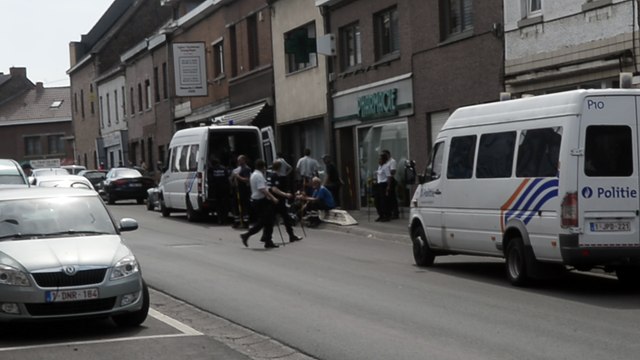 Des fouilles à Quaregnon pour retrouver un bébé.Vidéo 2 Eric GhislainDSC_4935