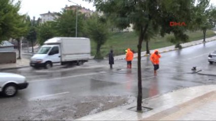 Çorum'da Şiddetli Sağanak Bu Günde Su Baskınlarına Neden Oldu