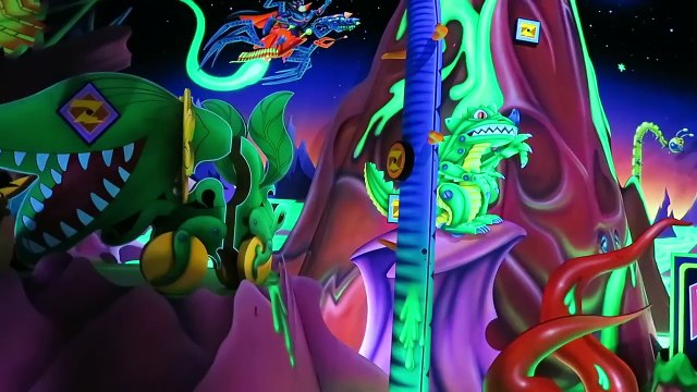 VLOG - JOURNÉE HALLOWEEN A DISNEYLAND PARIS - Attractions & Parc