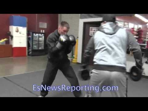 He looks just like Terminator - Virgilijus Stapulionis - EsNews Boxing