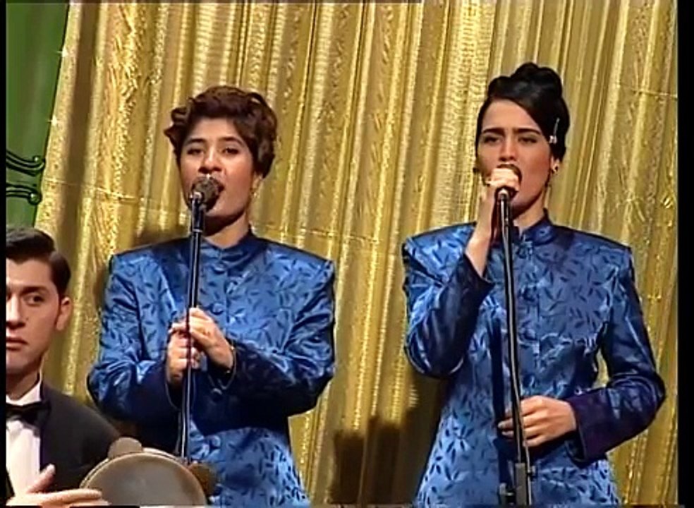 İbrahim Tatlıses & Ebru Gündeş - Mutlu Ol Yeter (1998)