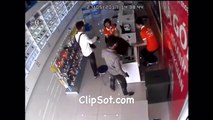 Robbery phone store - 強盗電話ストア - डकैती फोन की दुकान