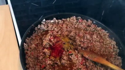 طريقة عمل لحم بعجين