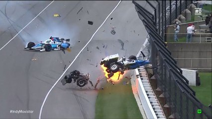 Scott Dixon sort indemne d'un incroyable accident
