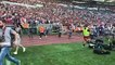 Francesco Totti ovationné par son public lors de l'échauffement