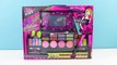 Trolls Poppy Style Station and Pink Fizz thfdgdMakeup Case with Surprises