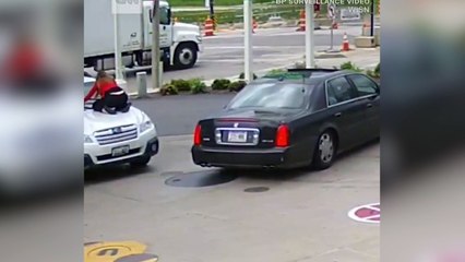 Une jeune femme ne compte pas laisser des voleurs partir avec sa voiture !