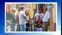 شاهد ردة فعل الشارع التونسي من شاب يريد ارسال والدته في دار المسنين وهي تبكي