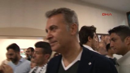 Havalimanında Şampiyonluk Pastası Kesildi