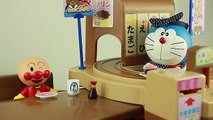 Doraemon Rika-chan round and round rotation sushi toy video