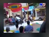Shoe hurled at Union minister Mansukh Mandaviya in Bhavnagar - Tv9 Gujarati