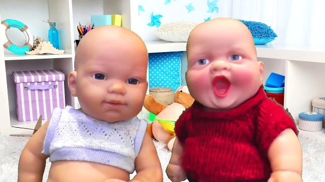 Плохой малыш BAD BABY ЛИЗУН устроил ПОТОП. Мультик новая серия Куклы Пупсики завелись ГЛИС