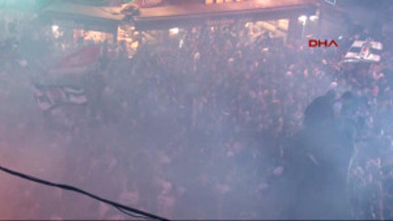 Beşiktaş Çarşı'da Şampiyonluk Kutlaması