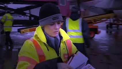 Airline UK Easyjet TV Show - S05E10