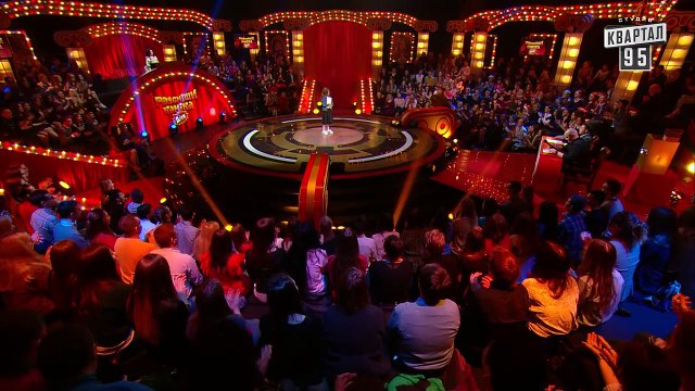 +5 000 - О событиях на родительском собрании узнаю из маминого Instagram - Рассмеши Комика Дети