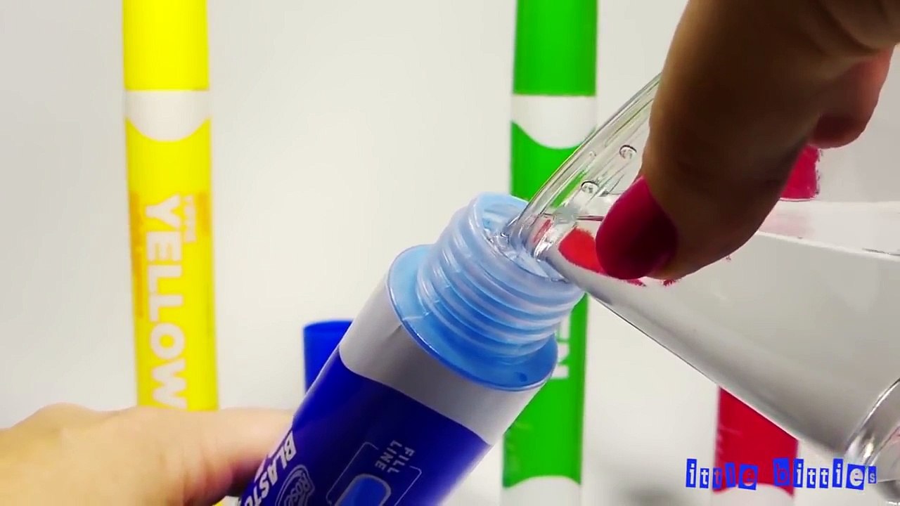 ᴴᴰ ABCDEFGHIJKLMNOPQRSTUVWXYZ Learn ABC with Jumbo Paint Markers Giant Rose Art Sidewalk Chalk Wash