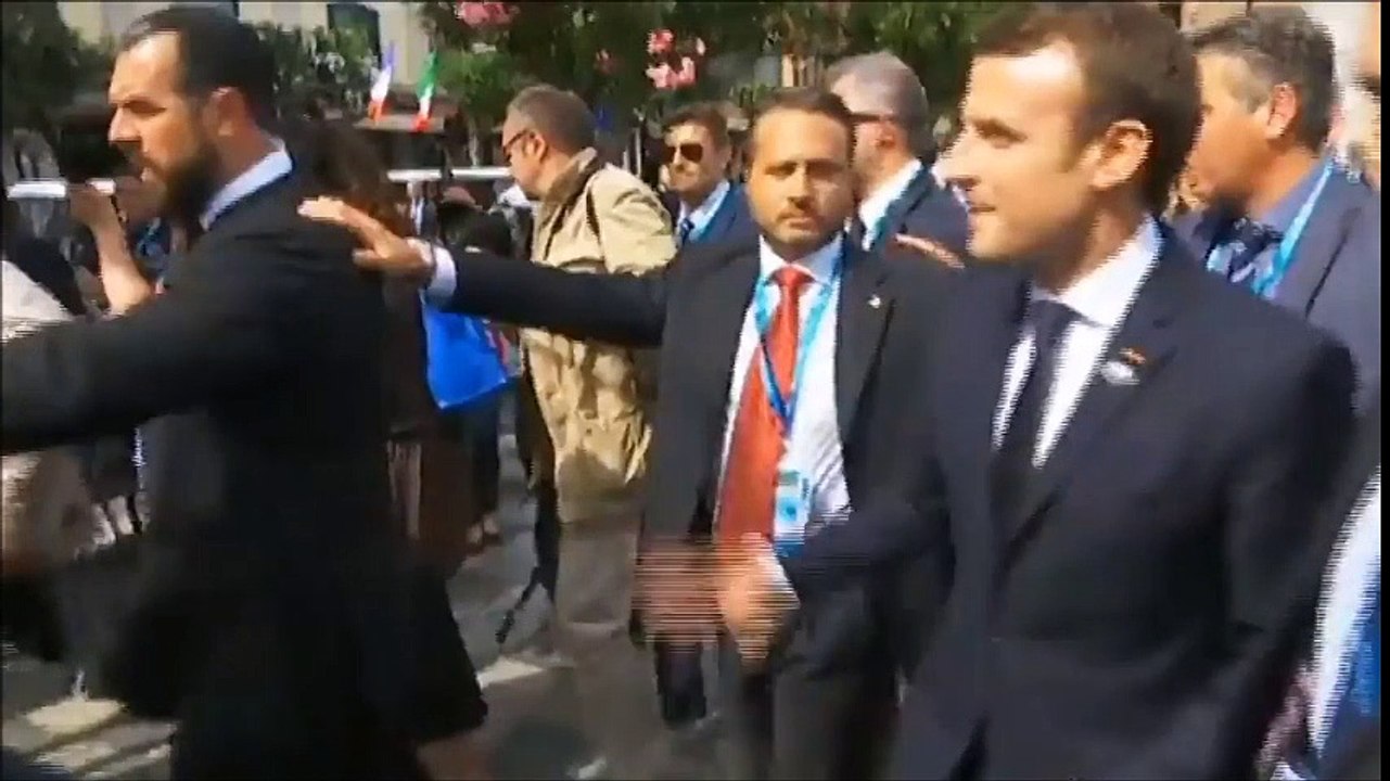Emmanuel Macron s'est lancé dans une imitation de Jacques Chirac lors du G7