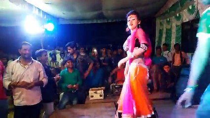 लगा के फेयर लोवली जान लेबे का बबली।hot.arekta bhojpuri live,show
