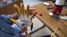 Sivas Liseli Mucit, Güvenlik Güçleri Için 'Robotik El' Yaptı