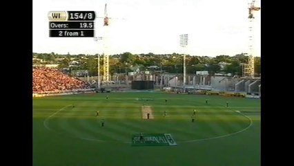 1ST SUPER OVER IN CRICKET HISTORY!!!! GAYLE AT THIS DESTRUCTIVE BEST!!!!!