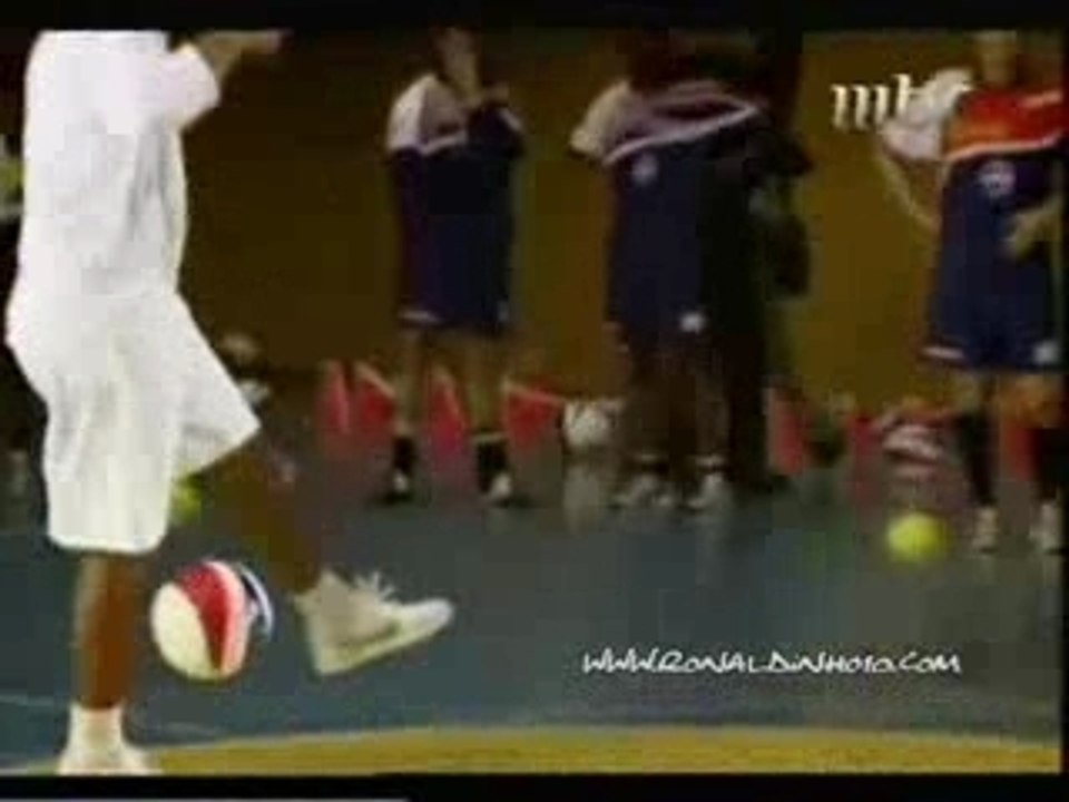 Ronaldinho - Entrainement