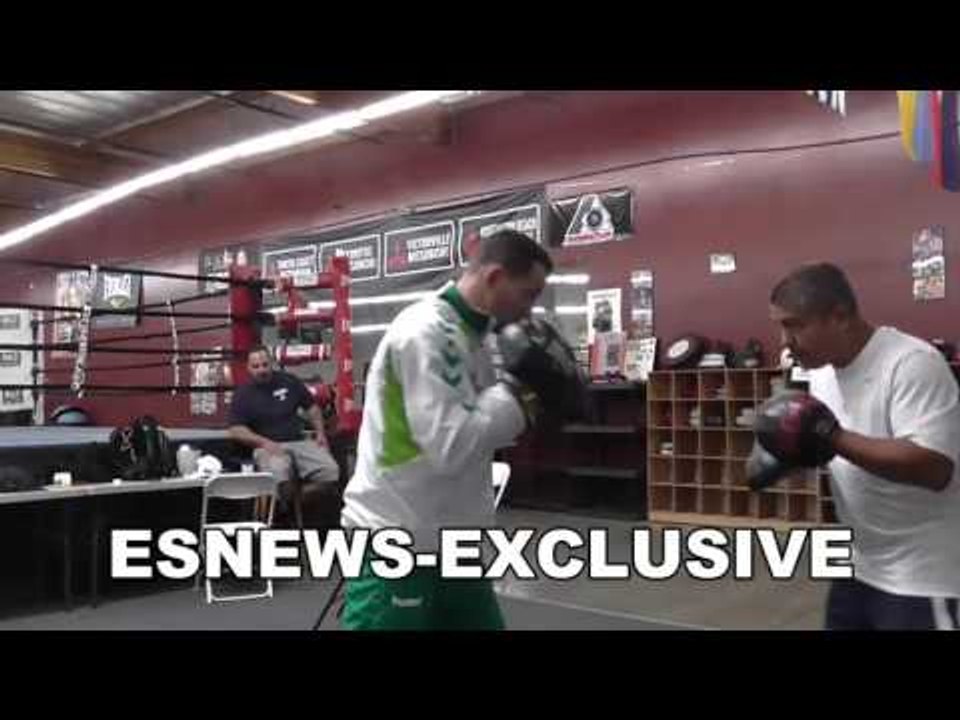 KO ARTIST egis kavaliauskas working mits with r...