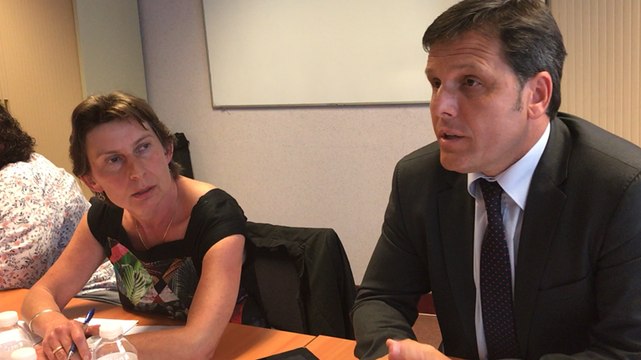 Divergences entre Clotilde Valter et Sebastien Leclerc sur le désenclavement