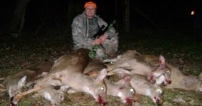 AMAZING VIDEO Shoots 4 DEER in 9 SECONDS 12ga Pump Shotgun Mossberg 500 Whitetail Hunt Maryland Self