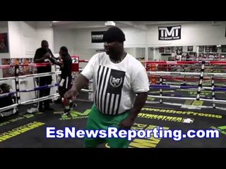 Adrien Broner vs Ashley Theophane Who You Got? esnews boxing