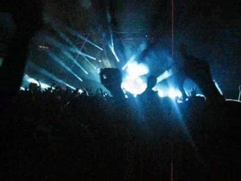 Daft punk en concert a Nimes